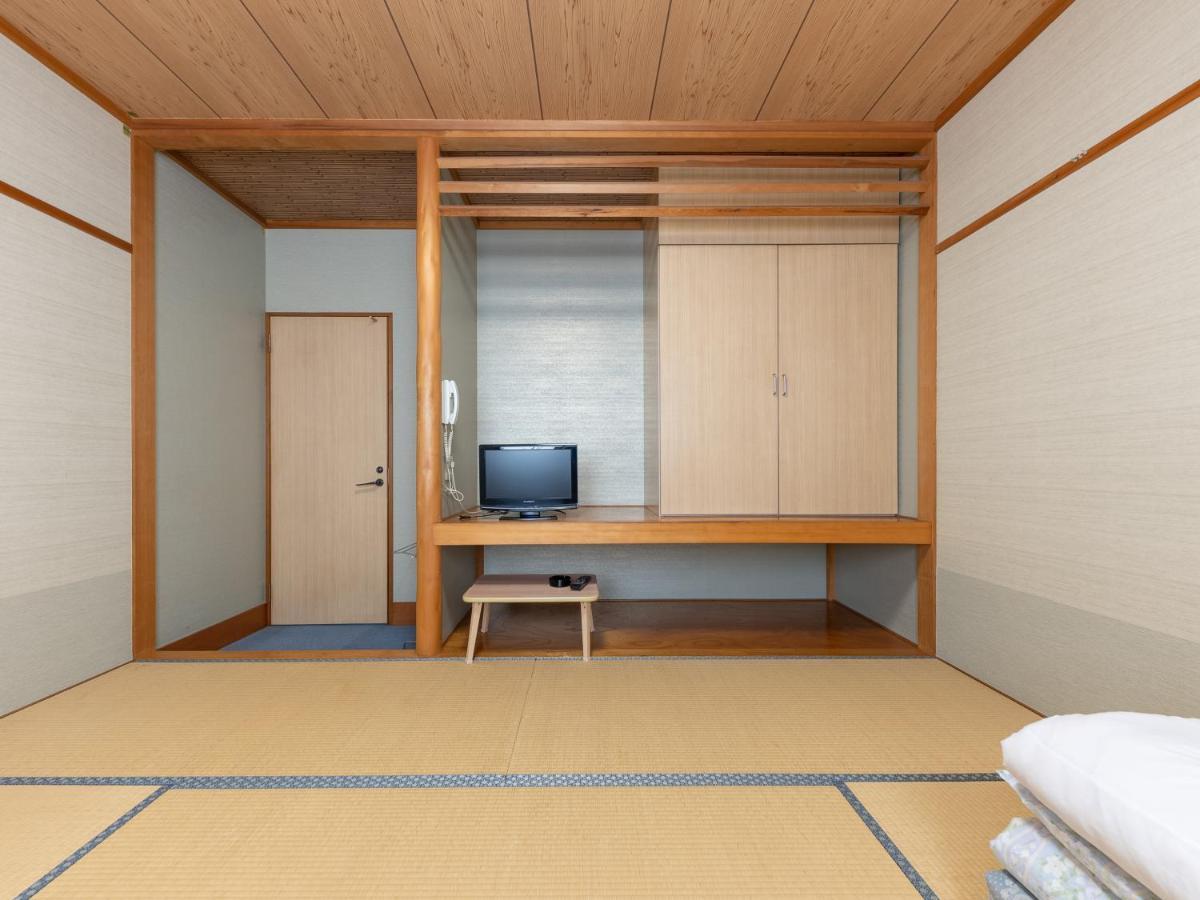 Ryosou Minatosou Joetsu Hotel Exterior photo